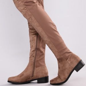 Over the knee boots: taupe